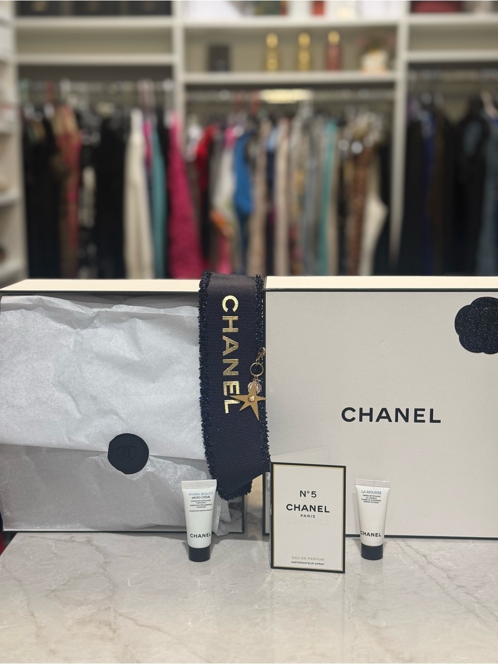 Bundle Chanel double charm box ribbon 2 travel skincare Chanel #5 tissue New